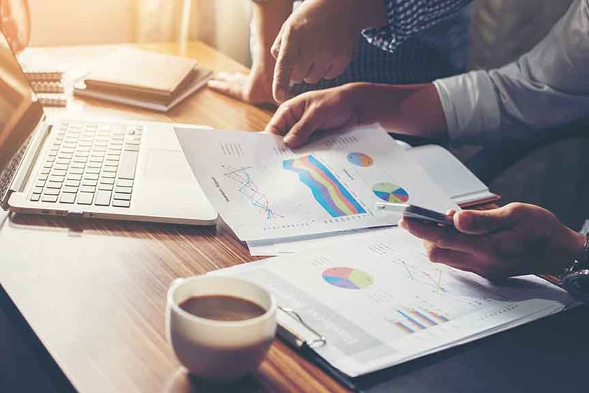 4 Reasons to have a Financial Advisor in your Life